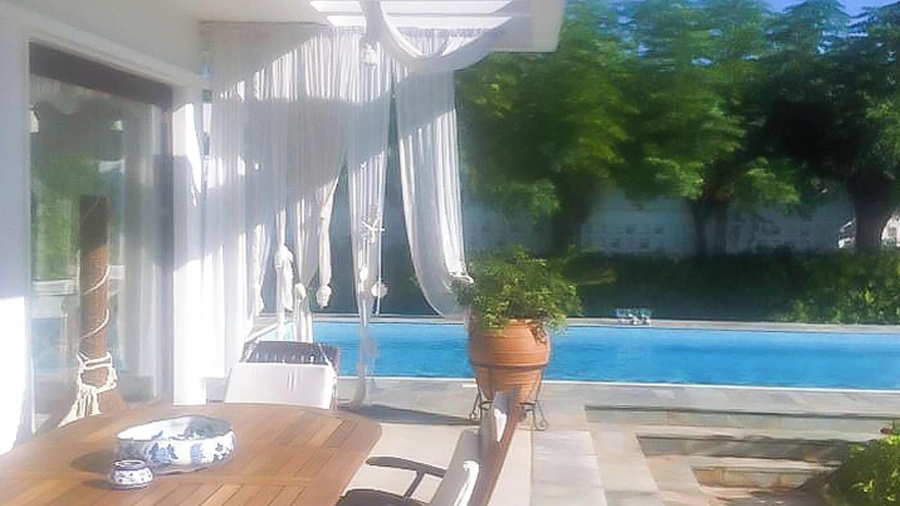 Photo of Outdoor in Velon