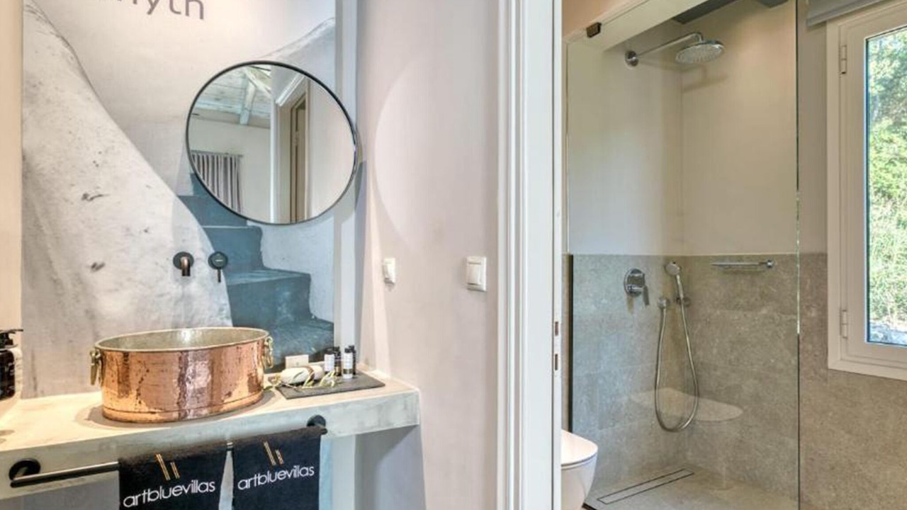 Photo of Bathroom in Kavallos