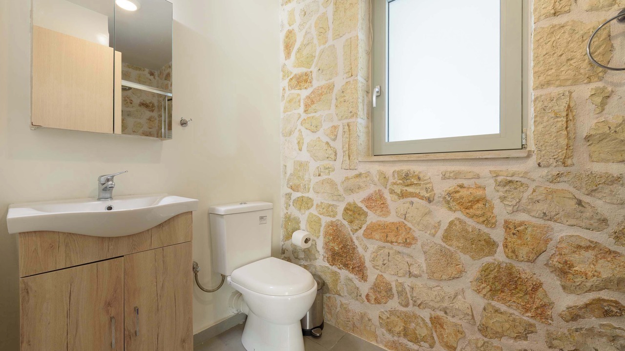 Photo of Bathroom in Evgiros
