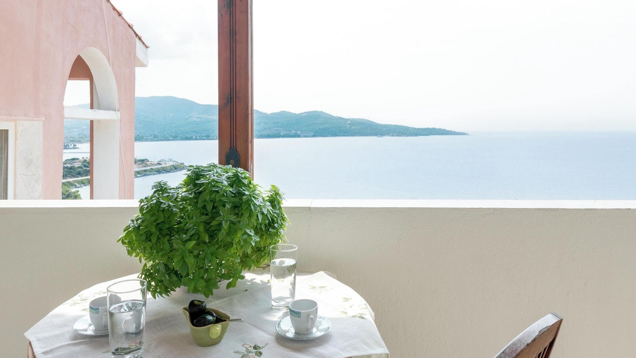 Photo of Patio Balcony in Neos Marmaras