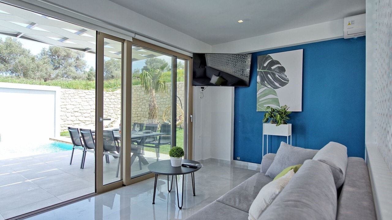 Photo of Livingroom in Filaki