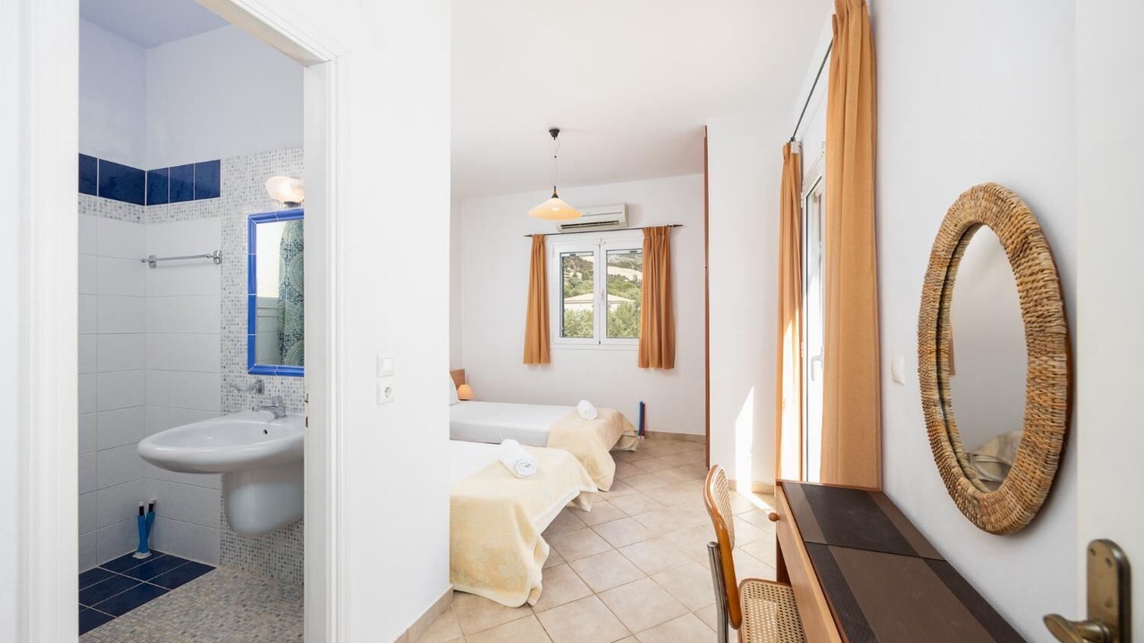 Photo of Bathroom in Karavados
