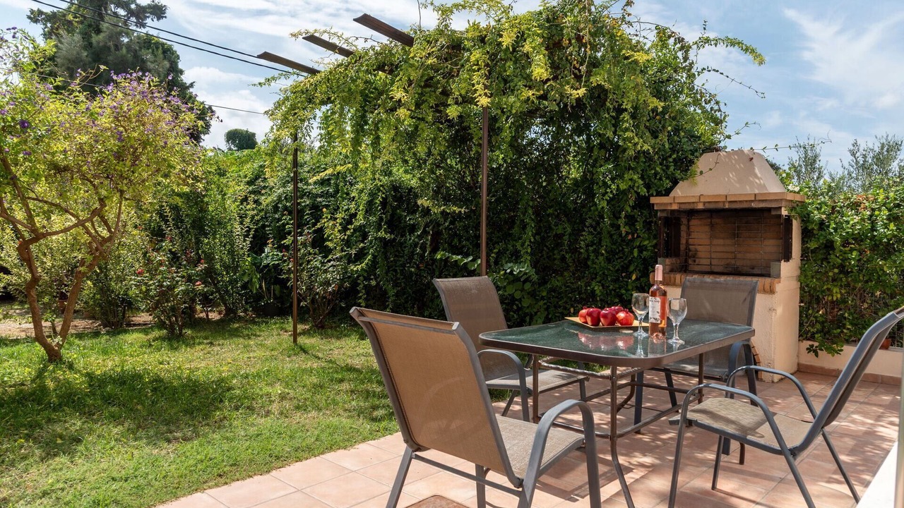 Photo of Outdoor in Pyrgos Psilonerou