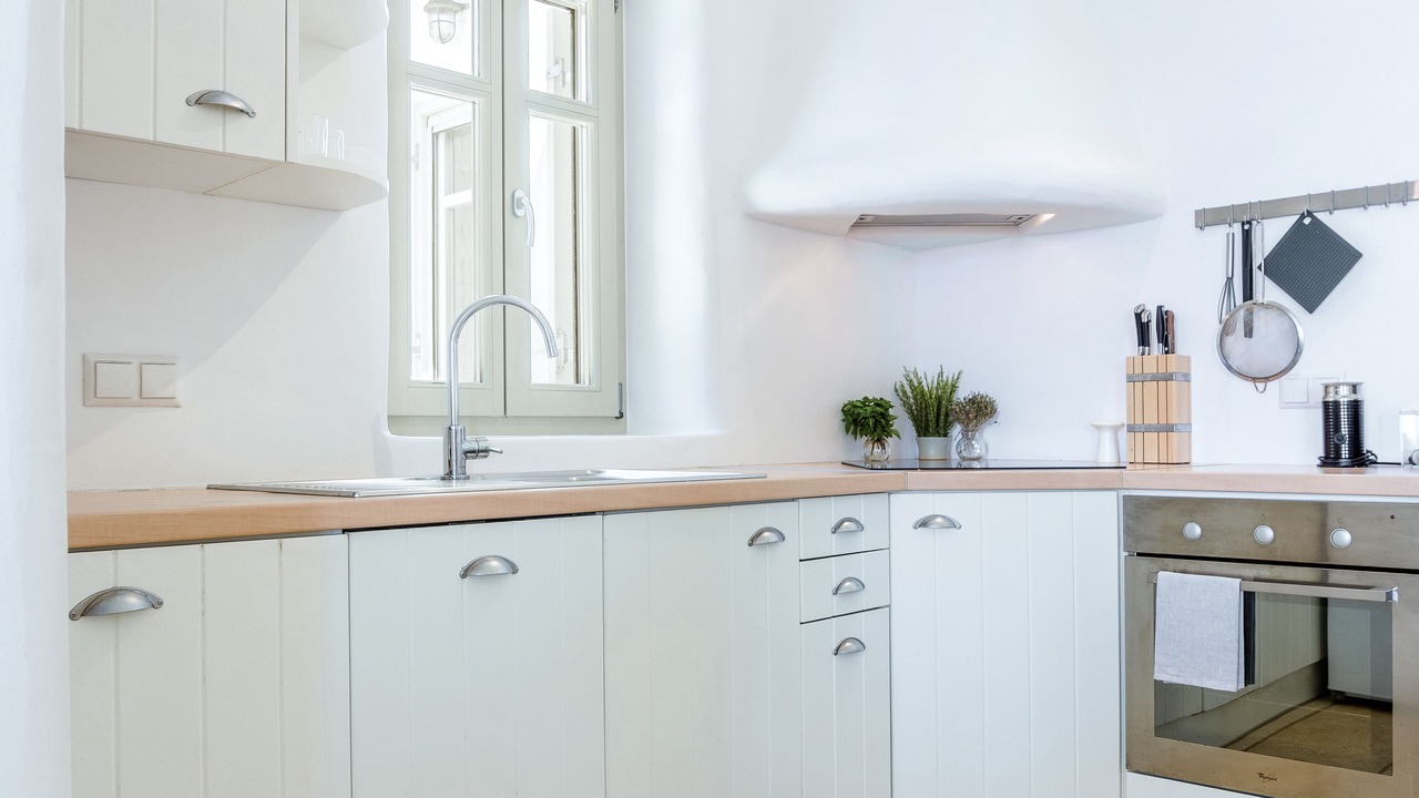 Photo of Kitchen in Ampelas