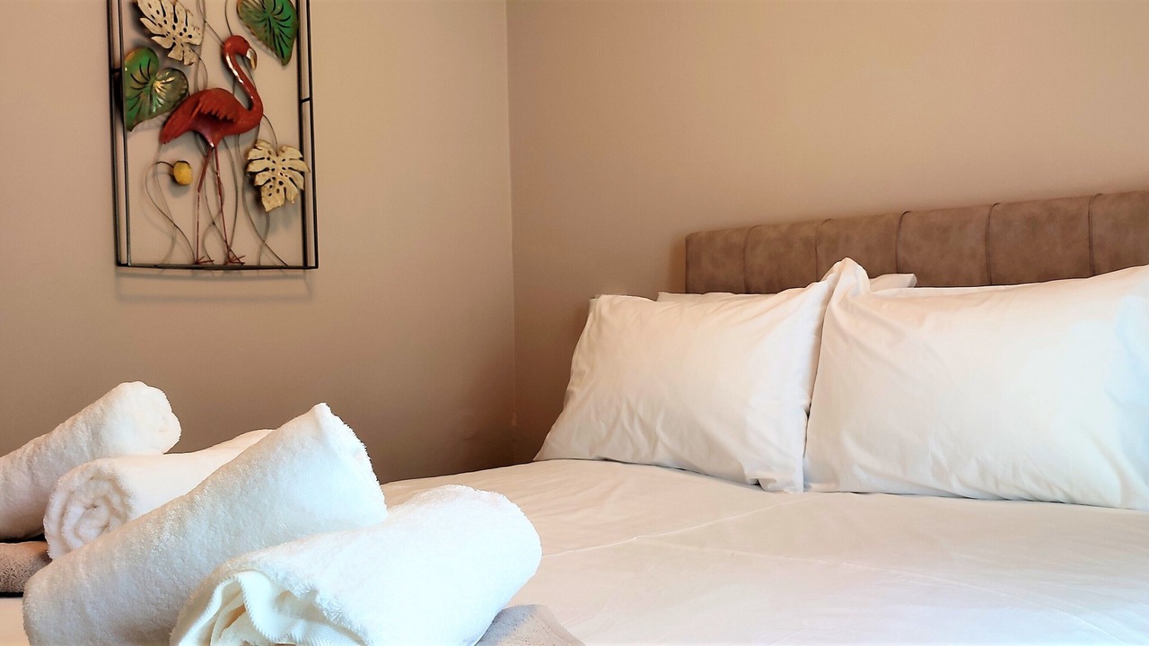 Photo of Bedroom in Exopoli