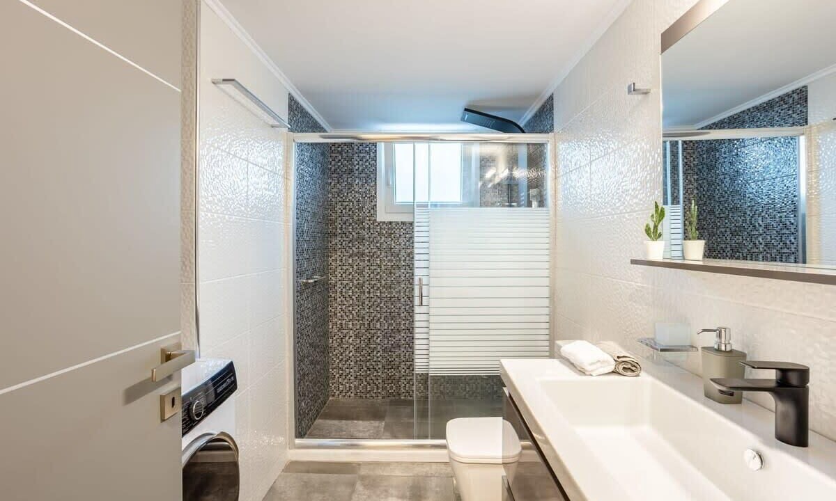 Photo of Bathroom in Avia