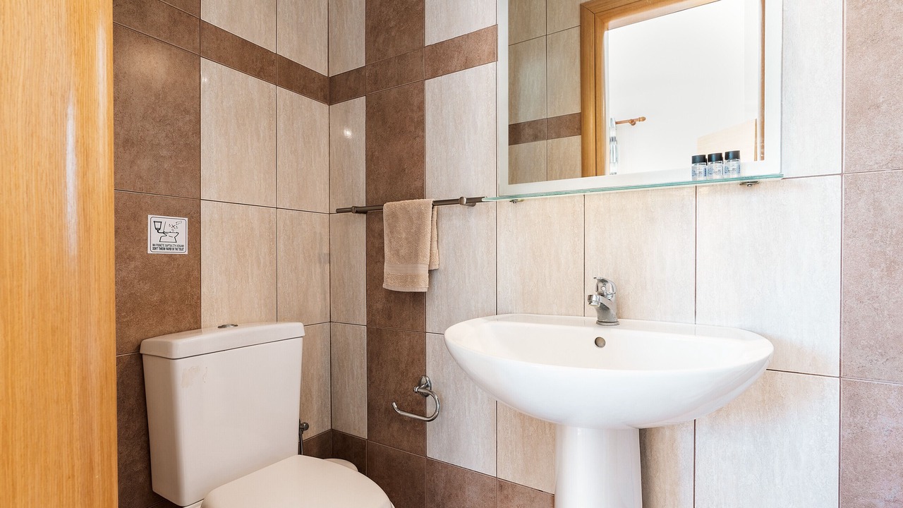 Photo of Bathroom in Gennadi