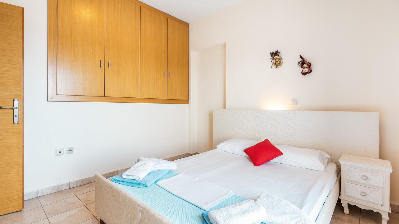 Photo of Bedroom in Gennadi