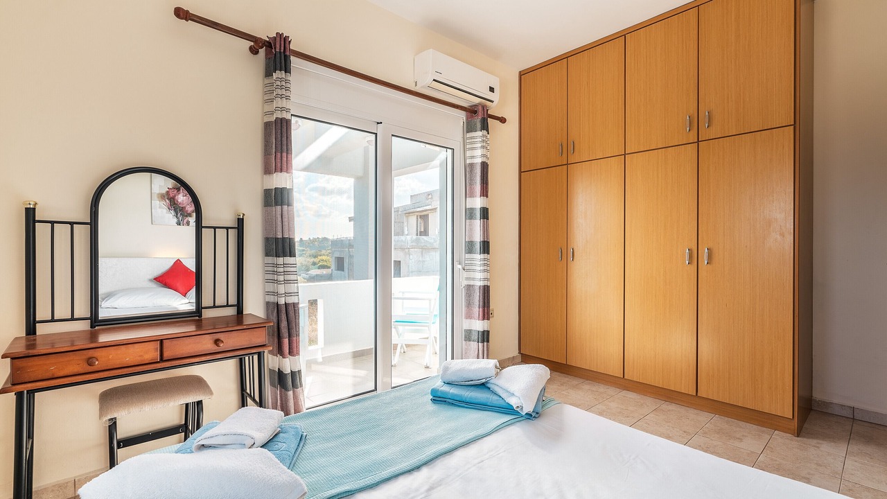 Photo of Bedroom in Gennadi