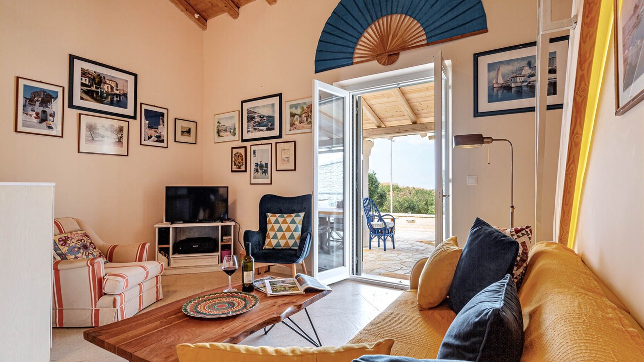 Photo of Livingroom in Acharavi