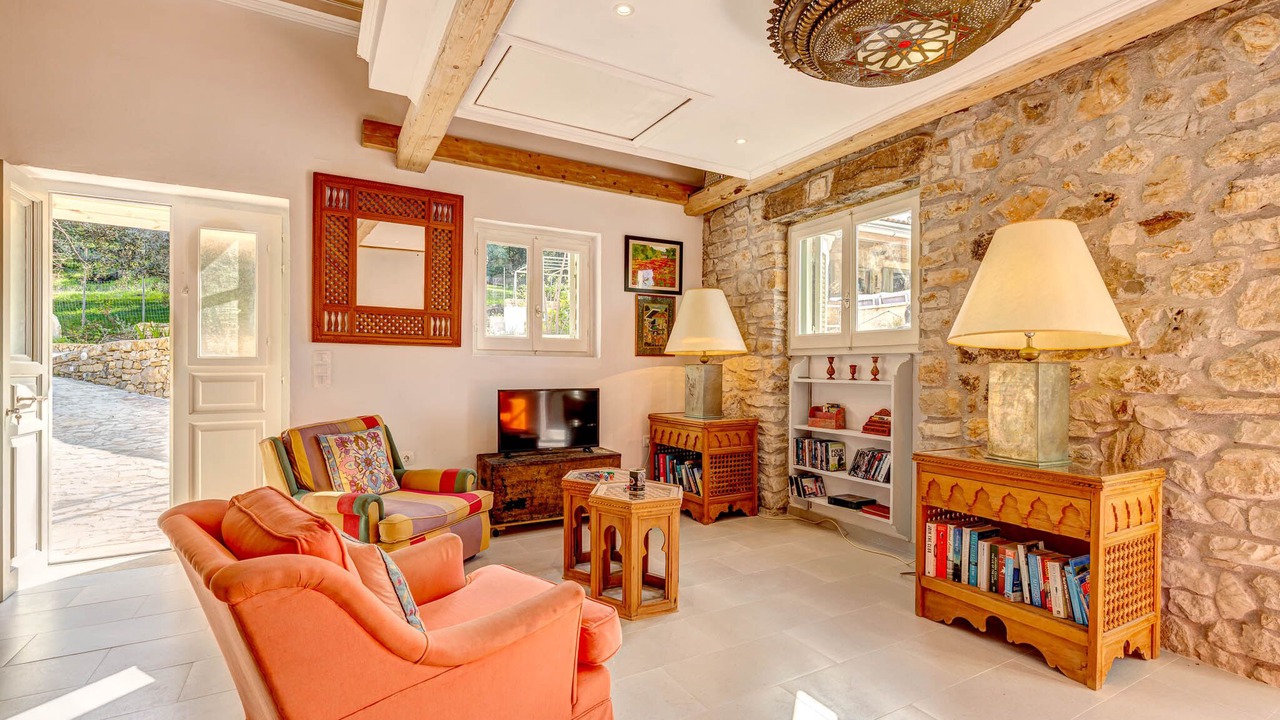 Photo of Livingroom in Acharavi