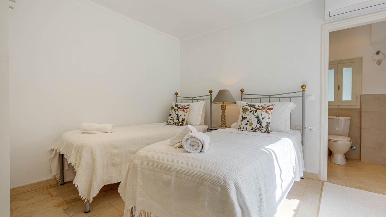 Photo of Bedroom in Acharavi