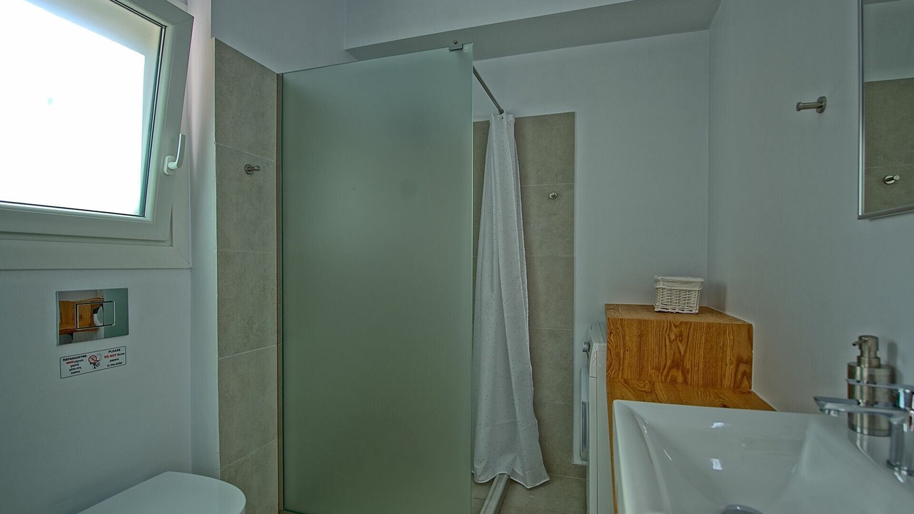 Photo of Bathroom in Agios Spyridon Corfu