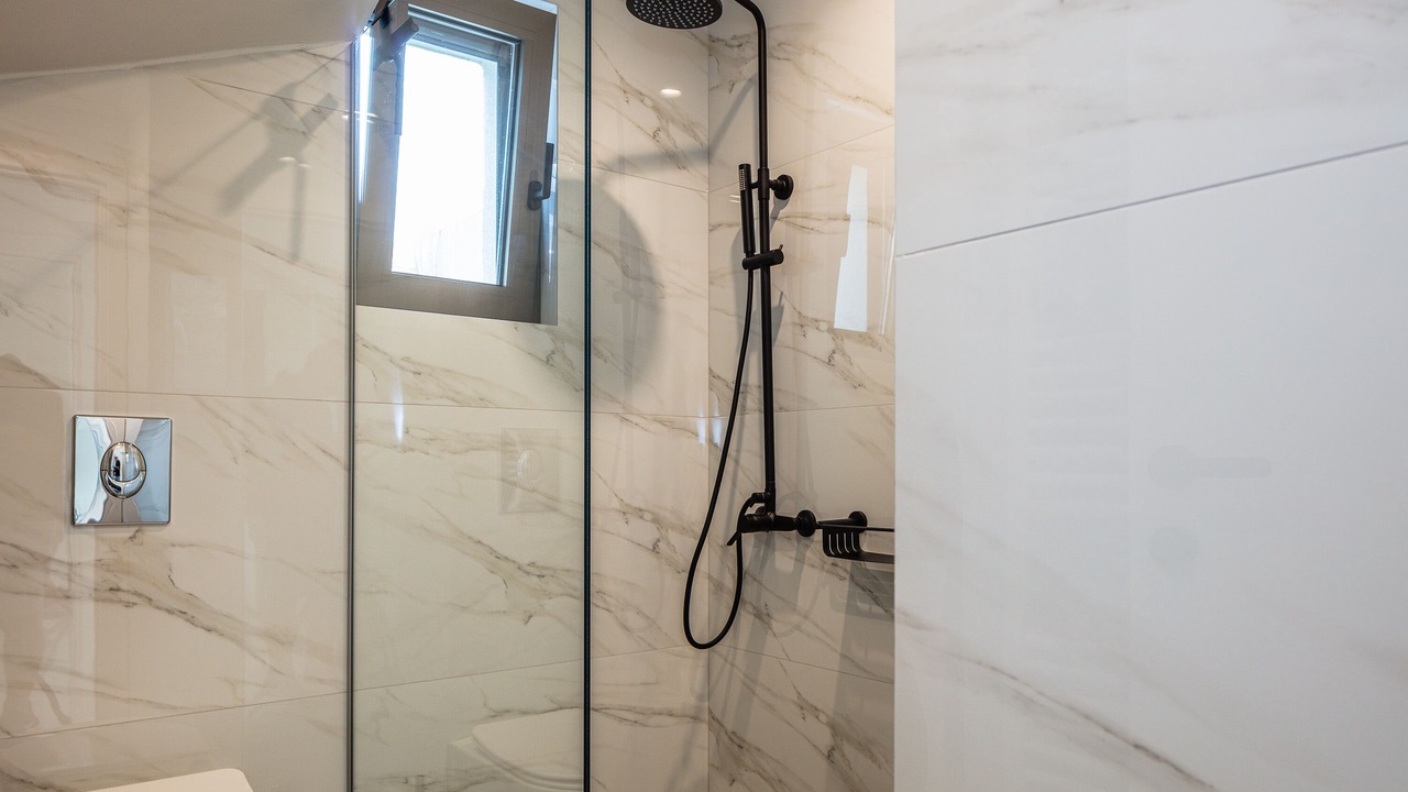 Photo of Bathroom in Akrotiri