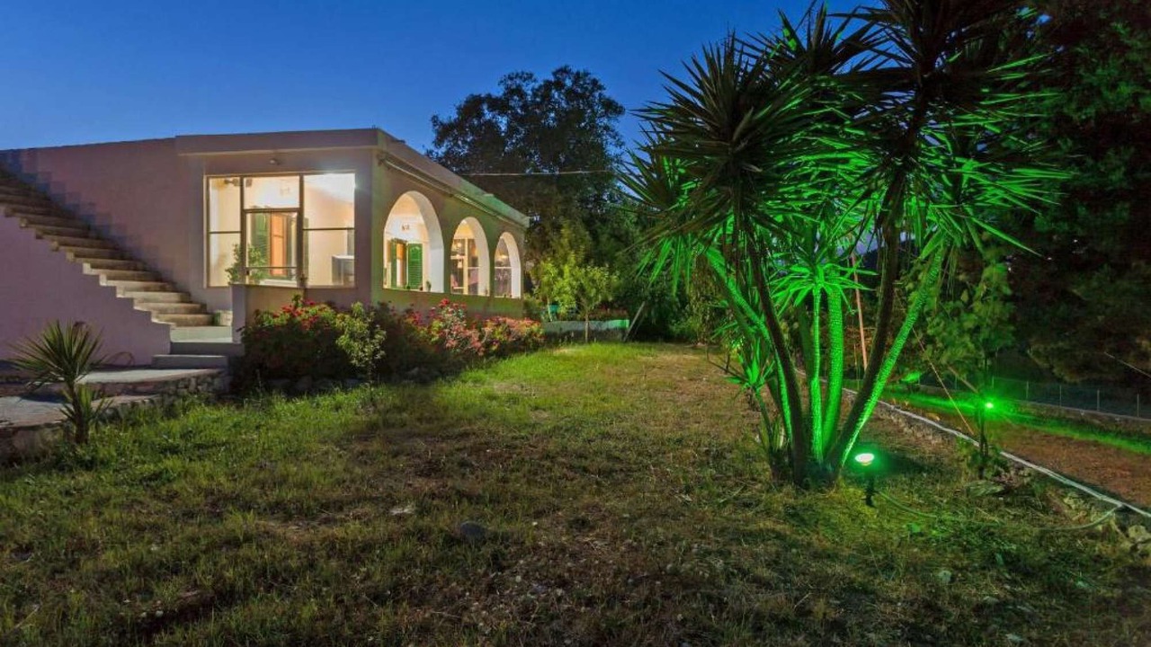 Photo of Outdoor in Maries