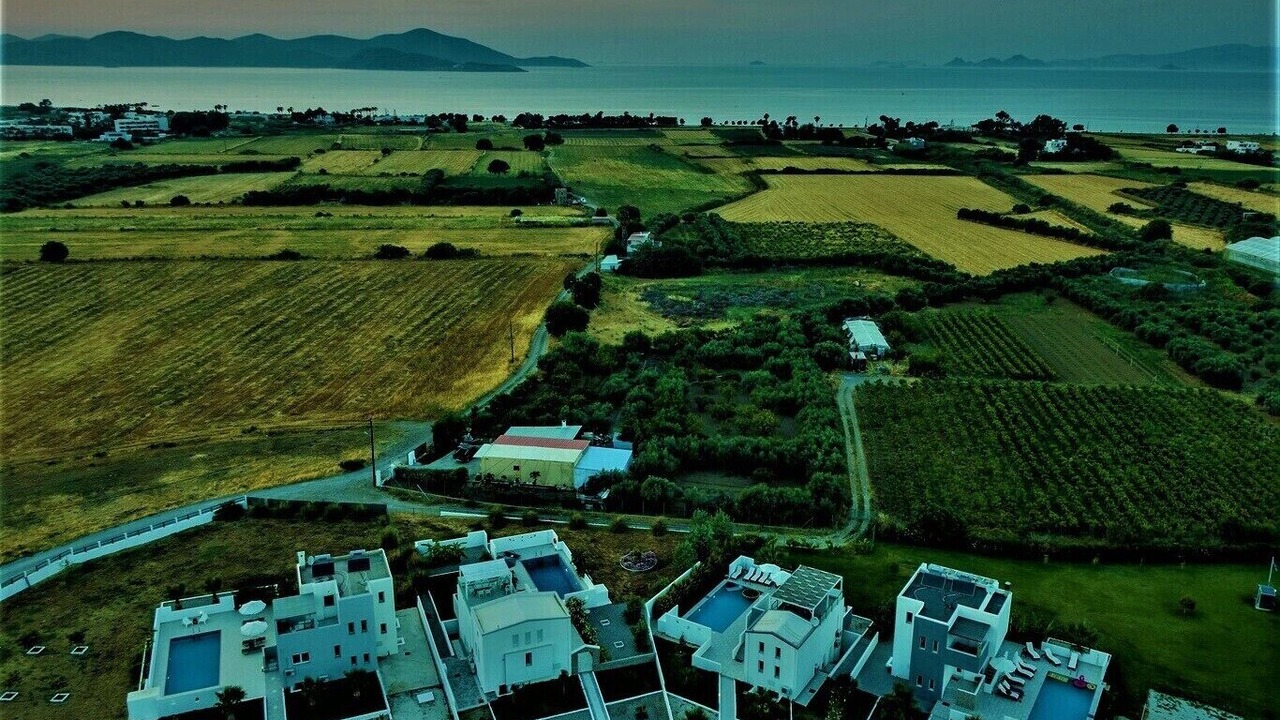 Photo of Outdoor in Tingaki