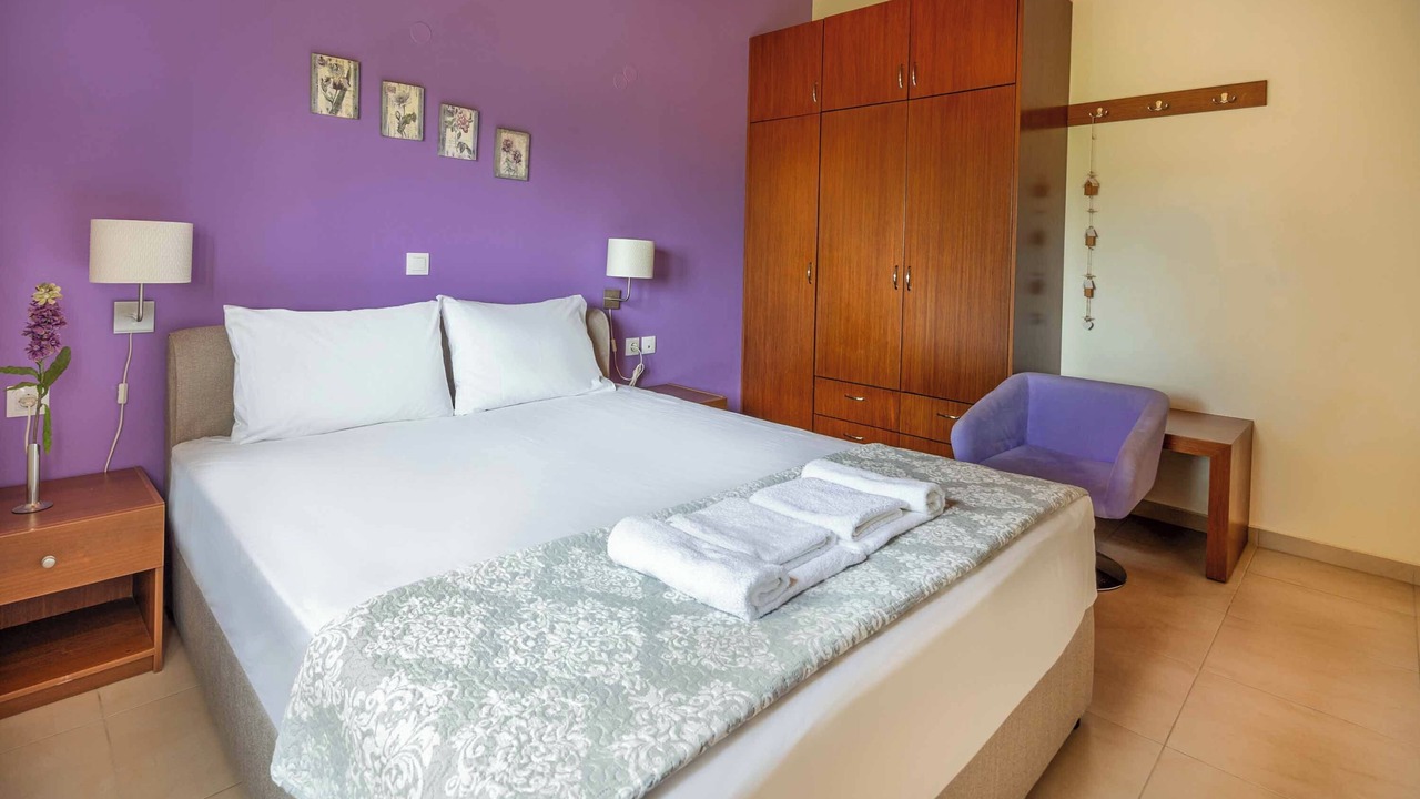Photo of Bedroom in Platanias Town