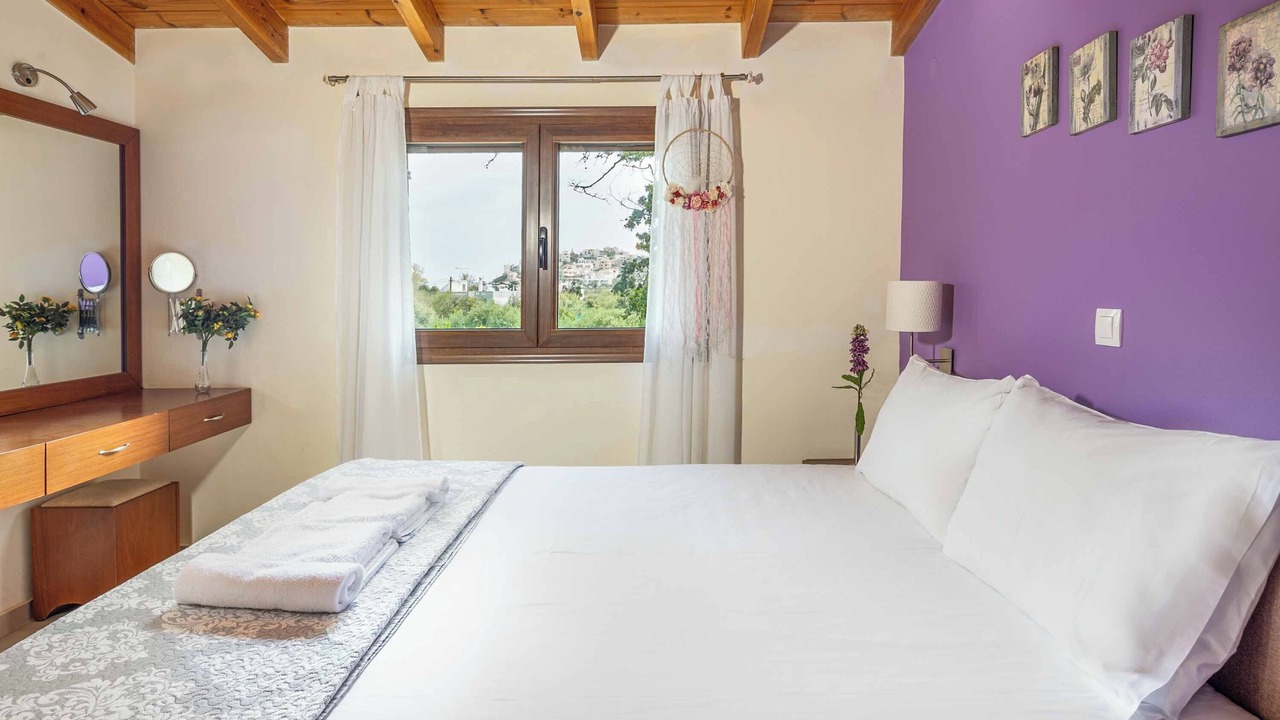 Photo of Bedroom in Platanias Town