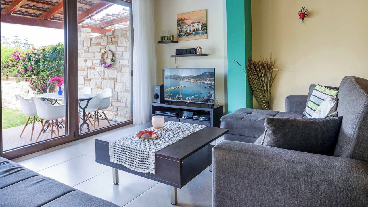 Photo of Livingroom in Platanias Town