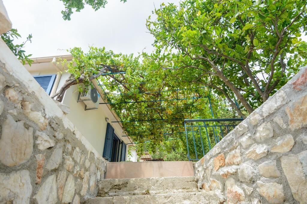 Photo of Outdoor in Logarata