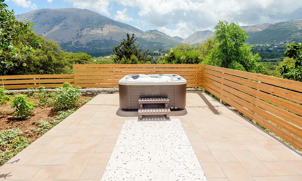 Photo of Patio Balcony in Logarata