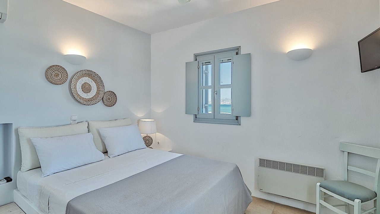 Photo of Bedroom in Antiparos