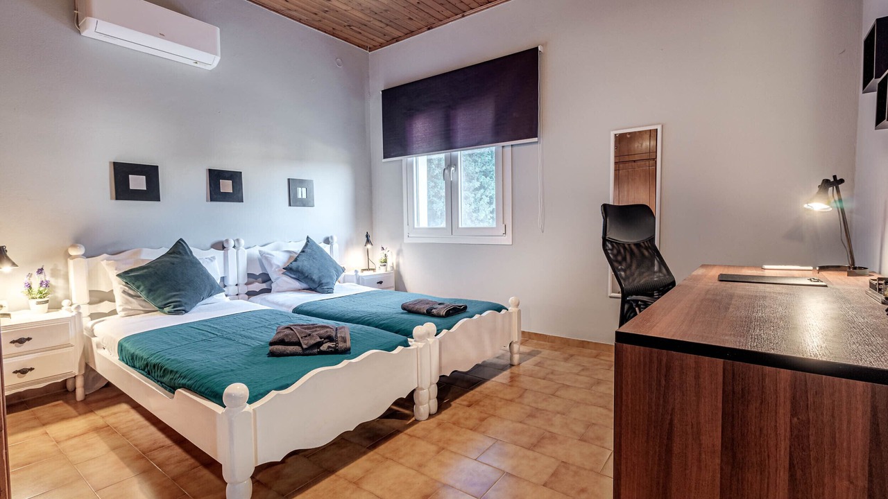 Photo of Bedroom in Doukades