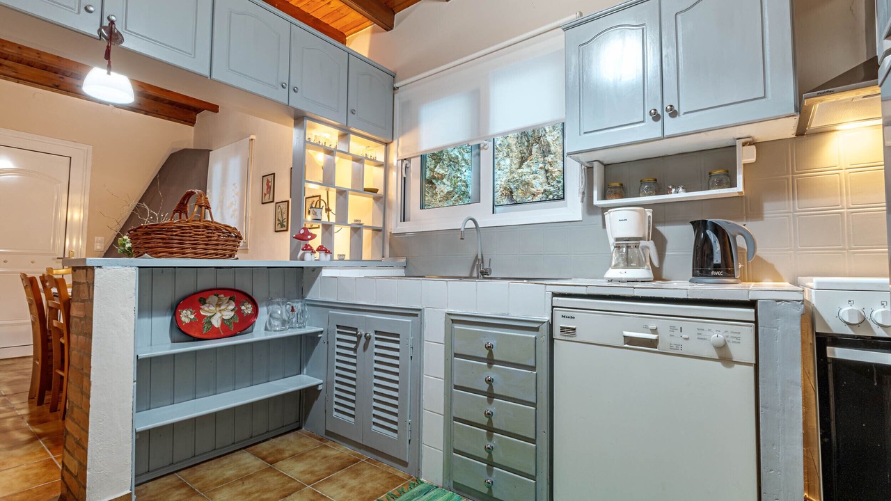 Photo of Kitchen in Doukades