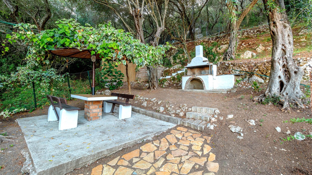 Photo of Outdoor in Doukades