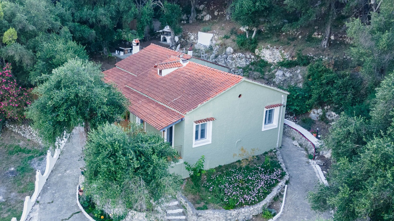 Photo of Outdoor in Doukades