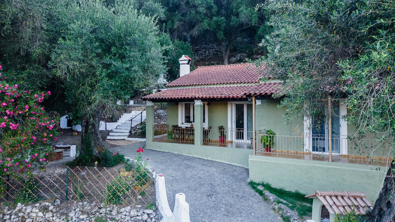Photo of Outdoor in Doukades