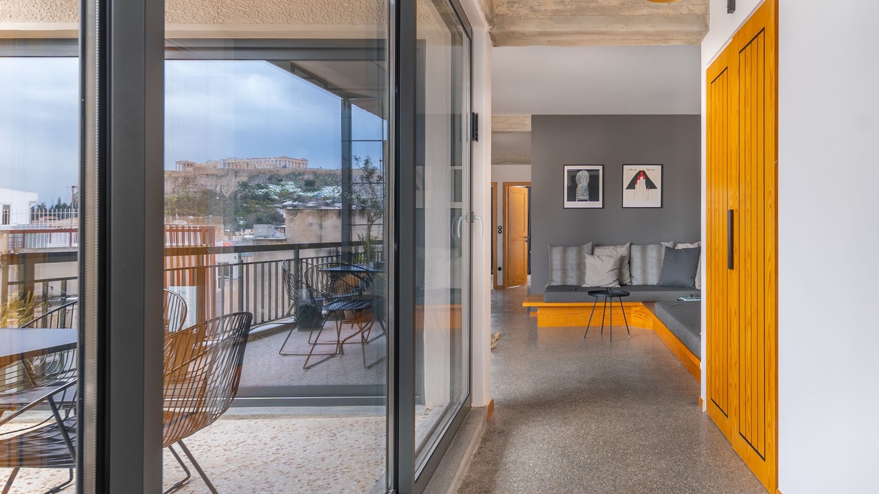 Photo of Livingroom in Plaka