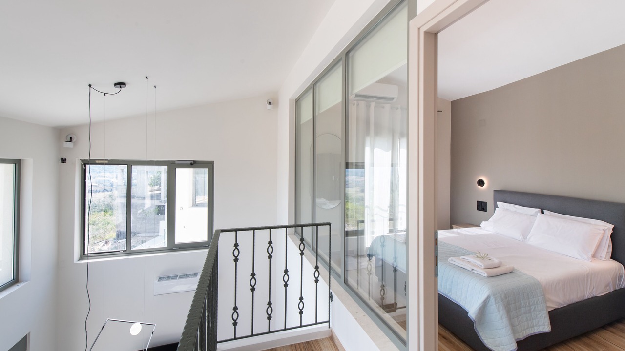 Photo of Bedroom in Apolpaina