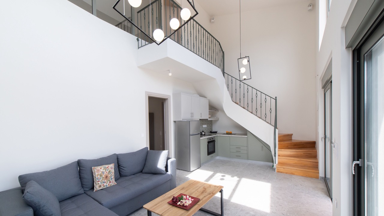 Photo of Livingroom in Apolpaina