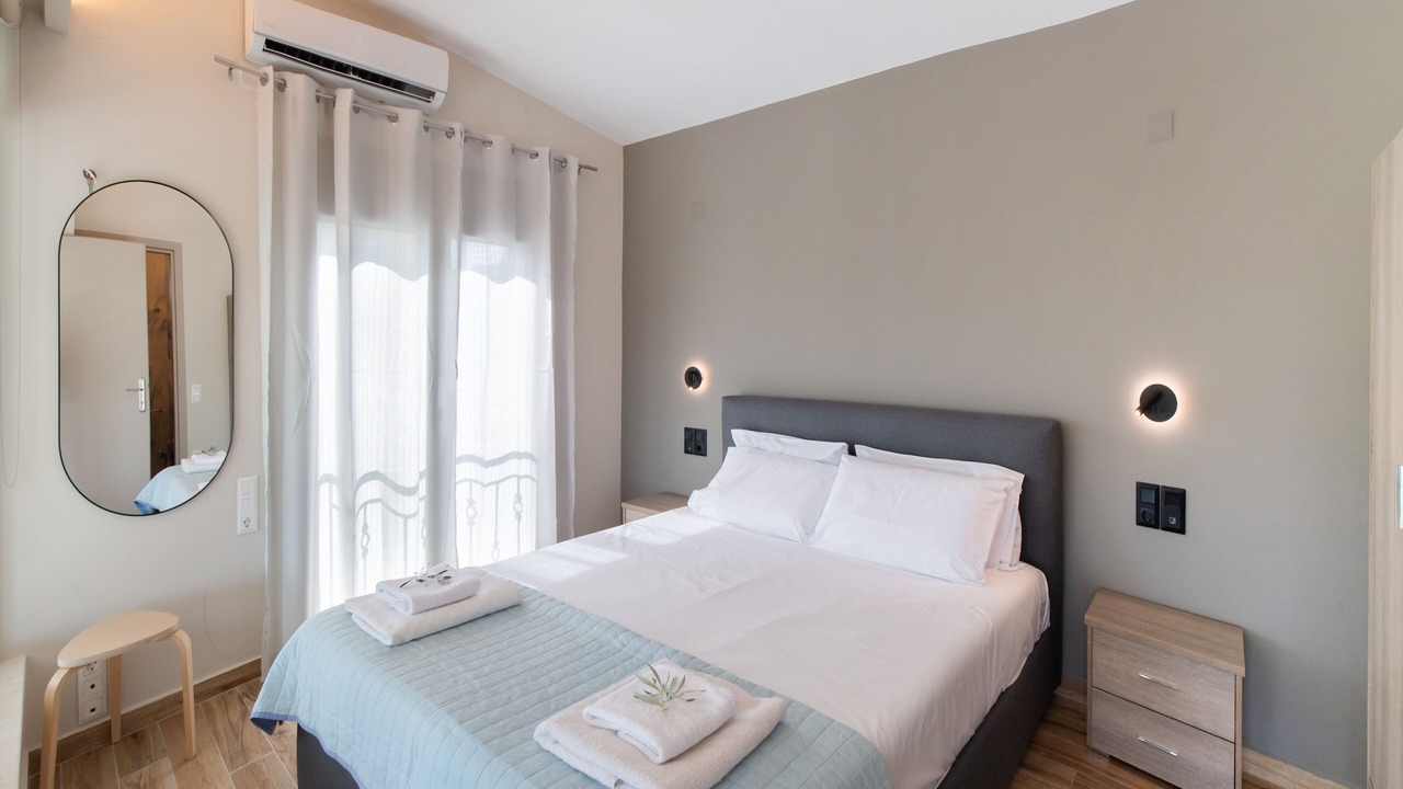 Photo of Bedroom in Apolpaina