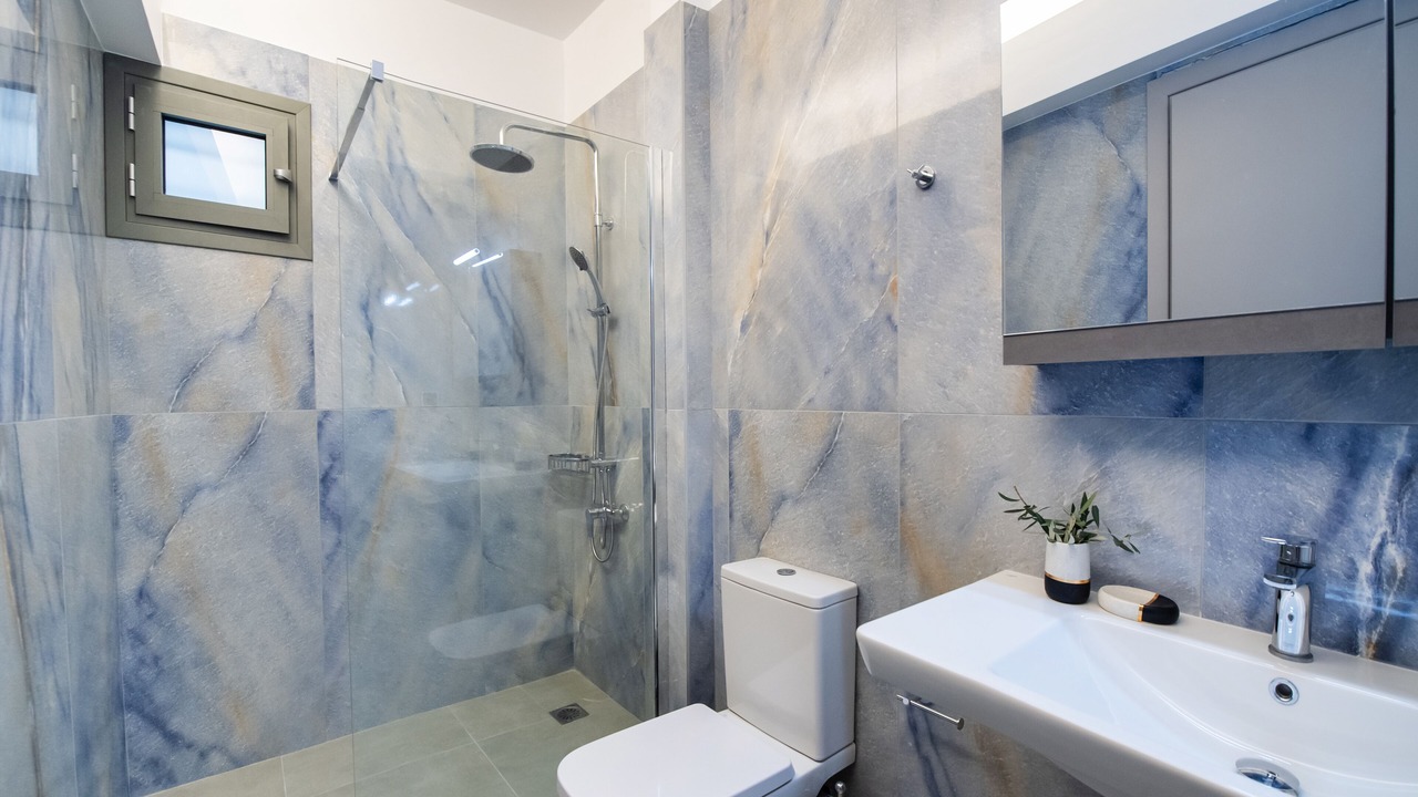 Photo of Bathroom in Apolpaina