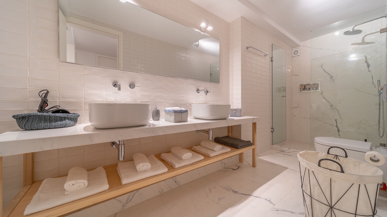 Photo of Bathroom in Kerameikos