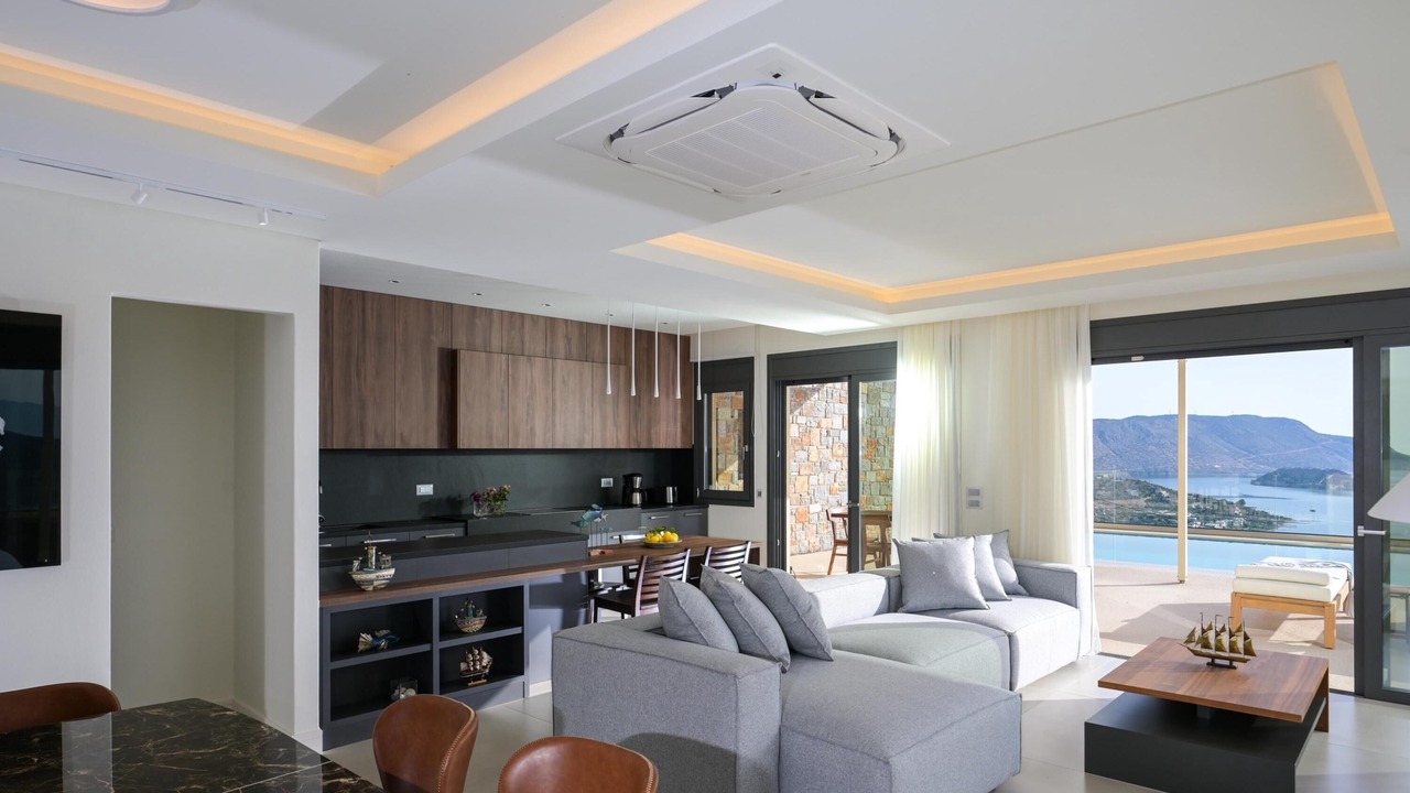 Photo of Livingroom in Elounda