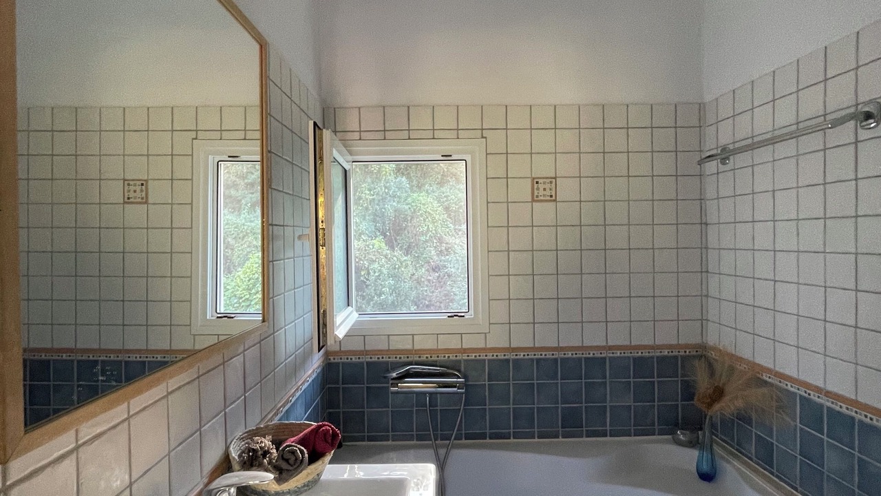 Photo of Bathroom in Mikros Gialos