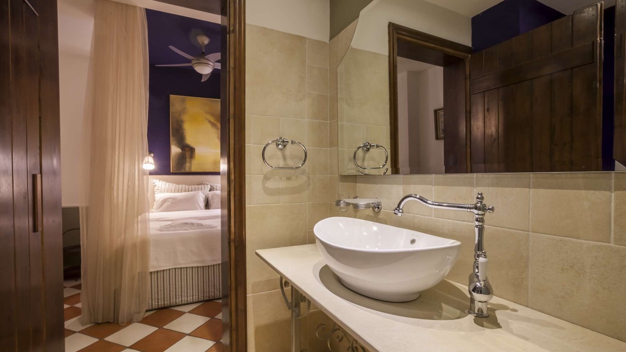 Photo of Bathroom in Paradhisos