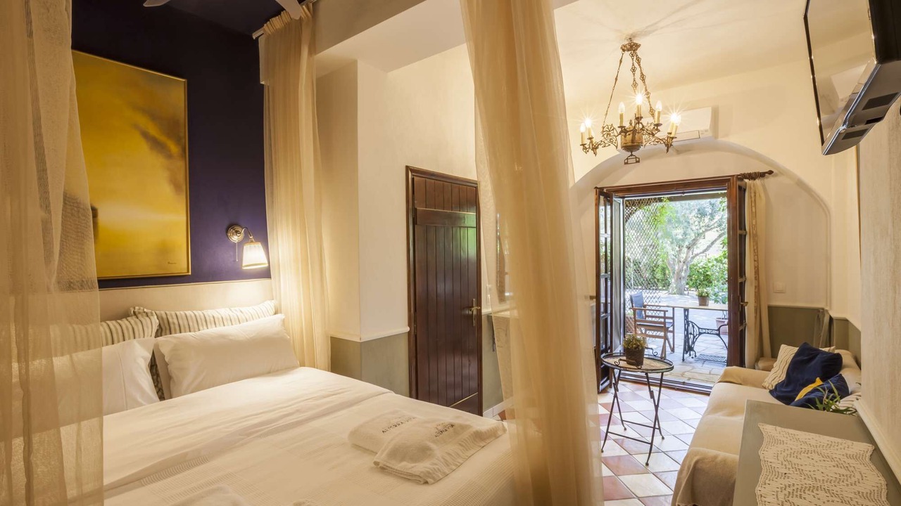 Photo of Bedroom in Paradhisos