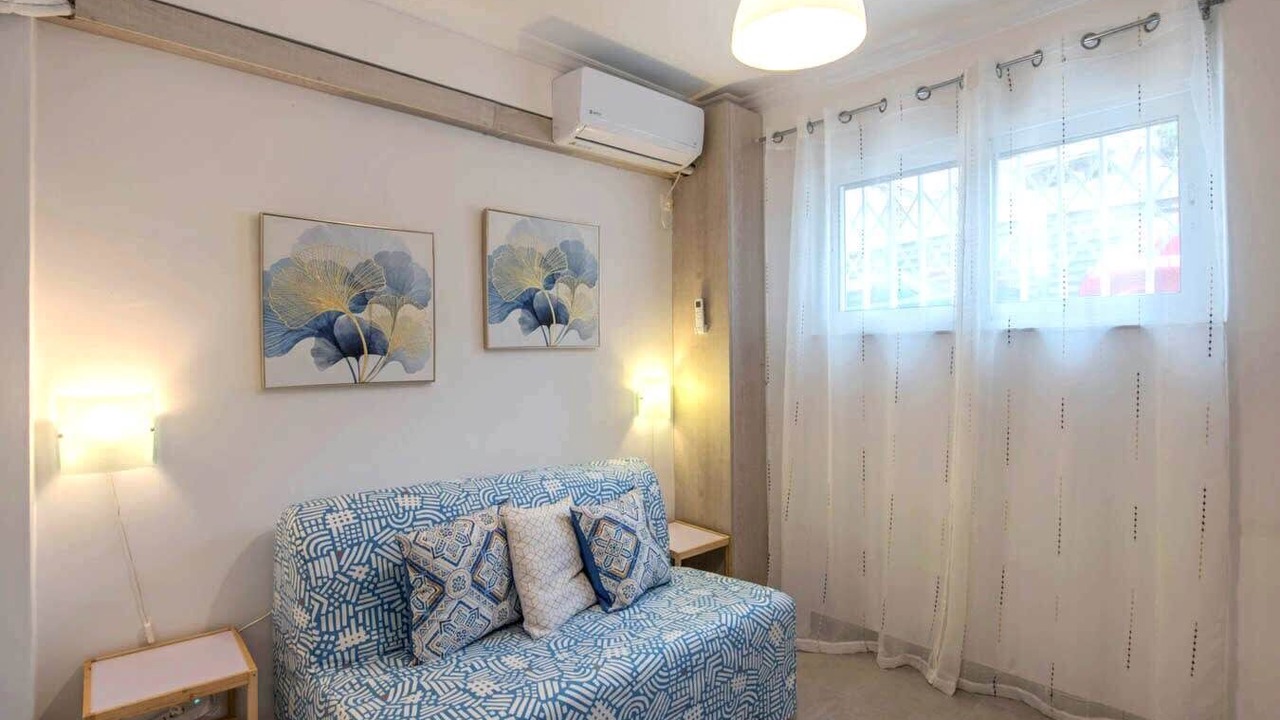 Photo of Livingroom in Thissio