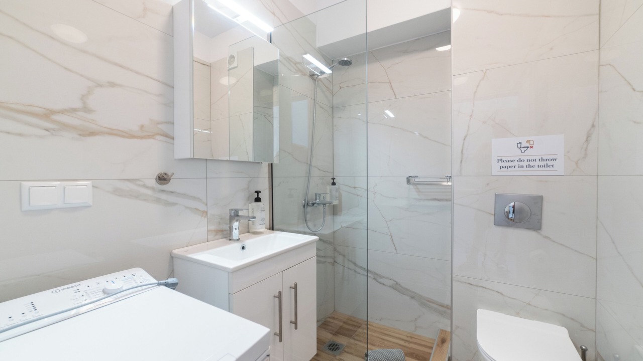 Photo of Bathroom in Pangaio