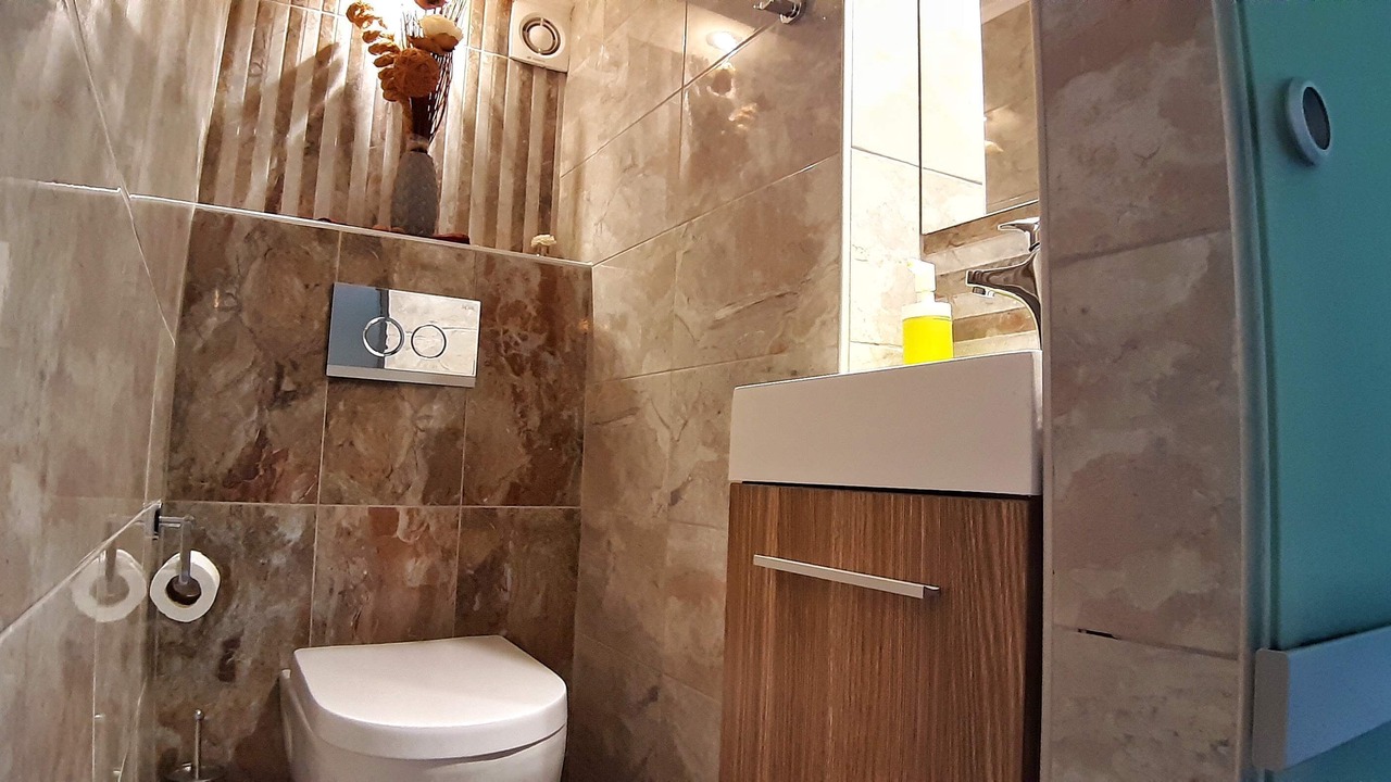 Photo of Bathroom in Omonia