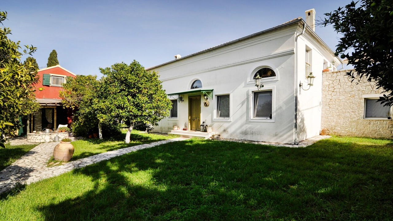 Photo of Outdoor in Molos