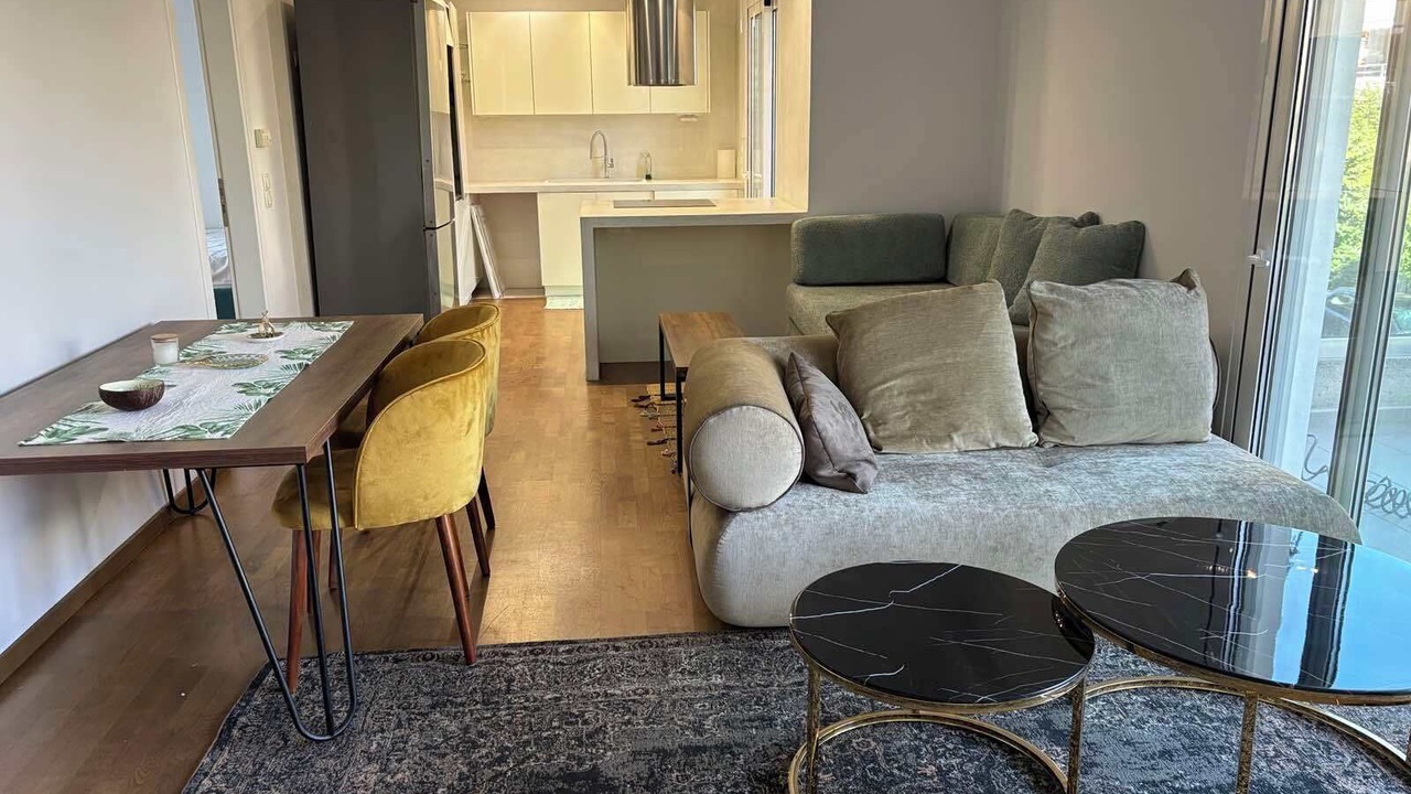 Photo of Livingroom in Elliniko