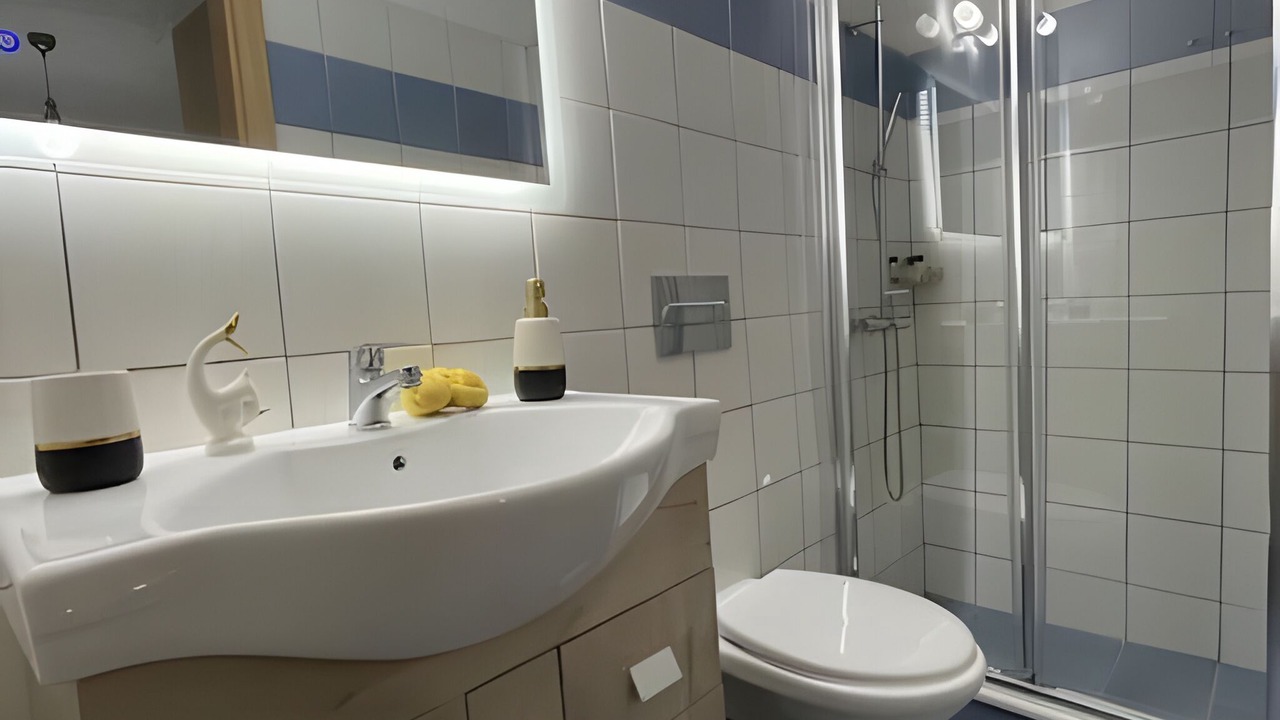 Photo of Bathroom in Pothia