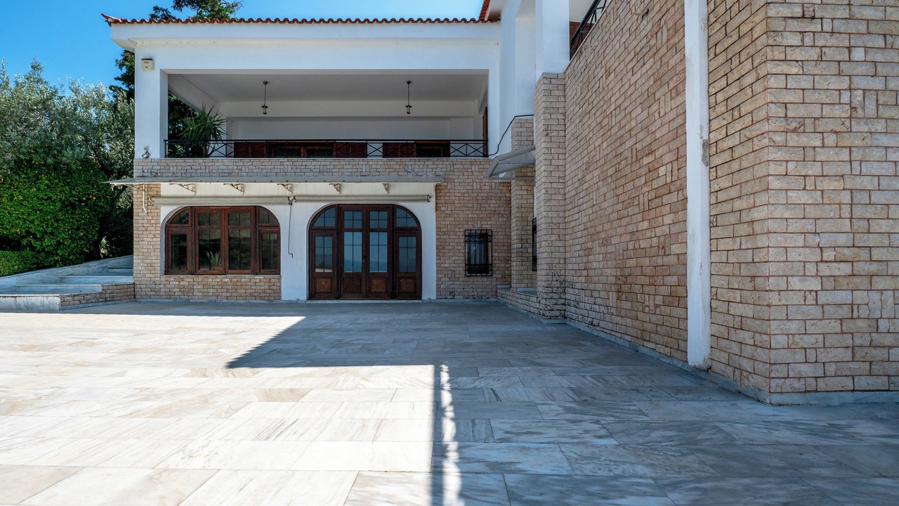 Photo of Outdoor in Kalamos