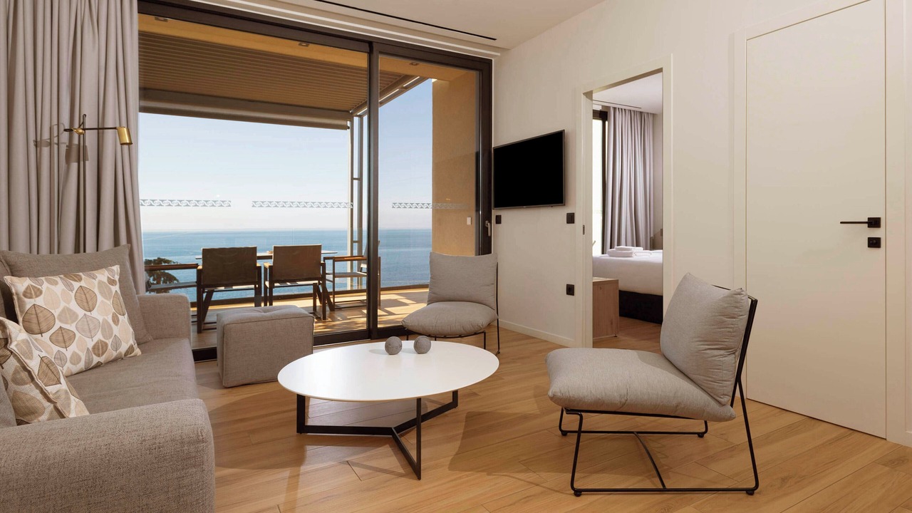 Photo of Livingroom in Lefktron