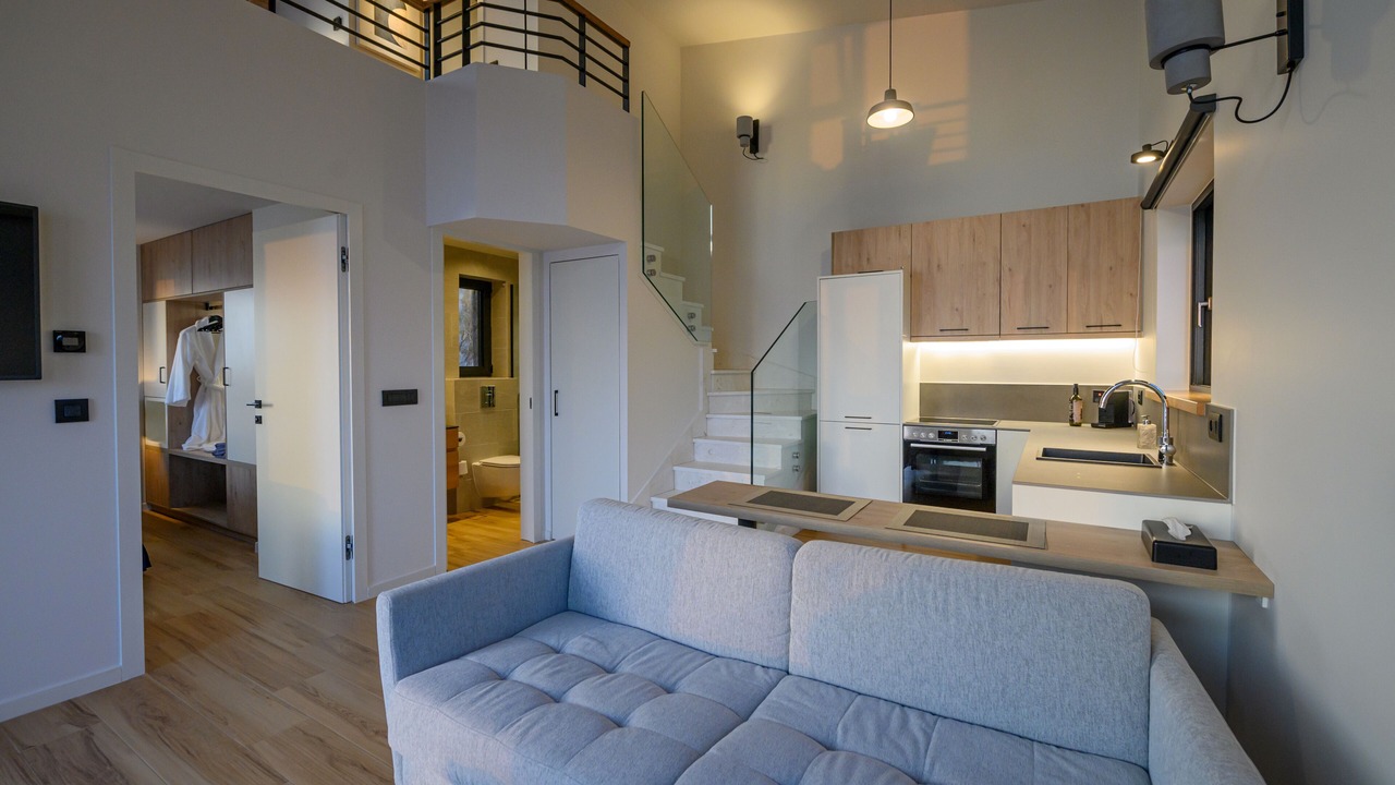 Photo of Livingroom in Lefktron